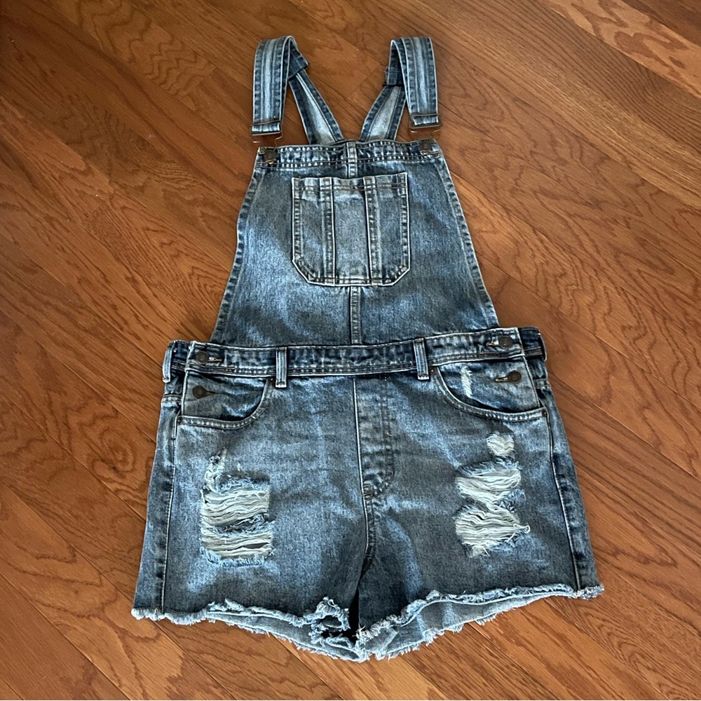 Forever 21 Distressed Shorts Overalls